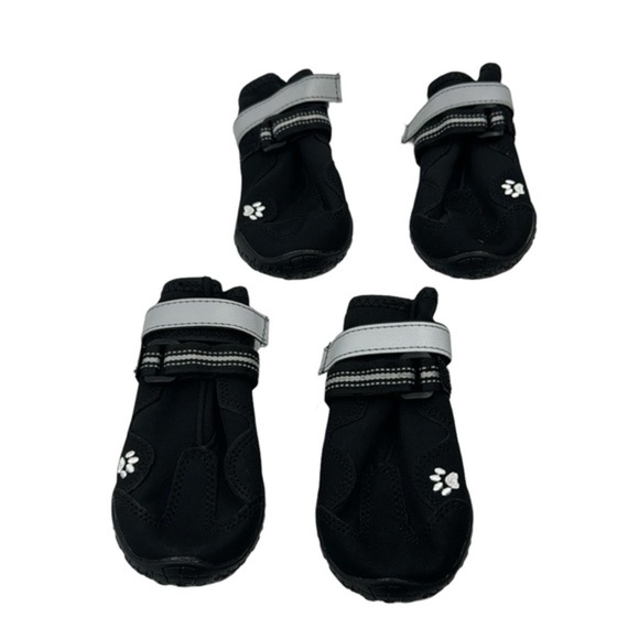 Amazon Basics Size 5 Waterproof Anti-Slip Reflective Dog Boots - 2.4" x 2.8"‎ - Picture 7 of 8